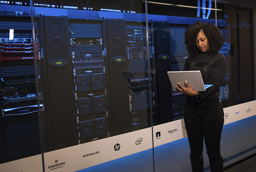 Seguridad y Respaldos Automáticos